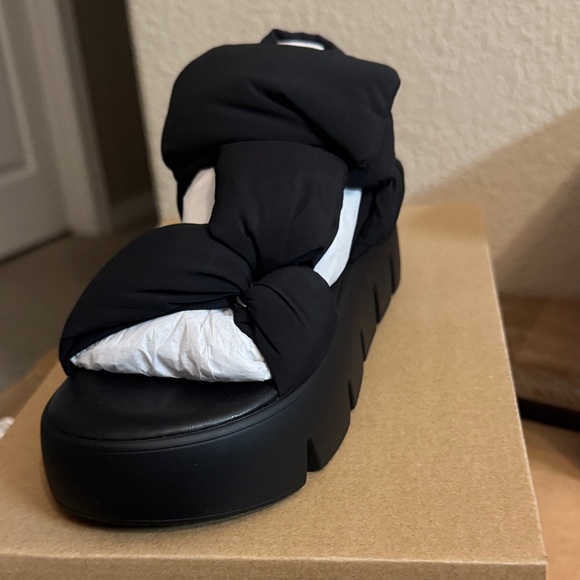 Steve Madden Xandra Platform Sandals - Picture 1 of 5